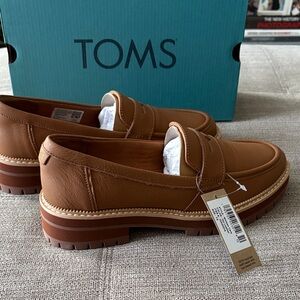 TOMS Tan Leather Loafers
